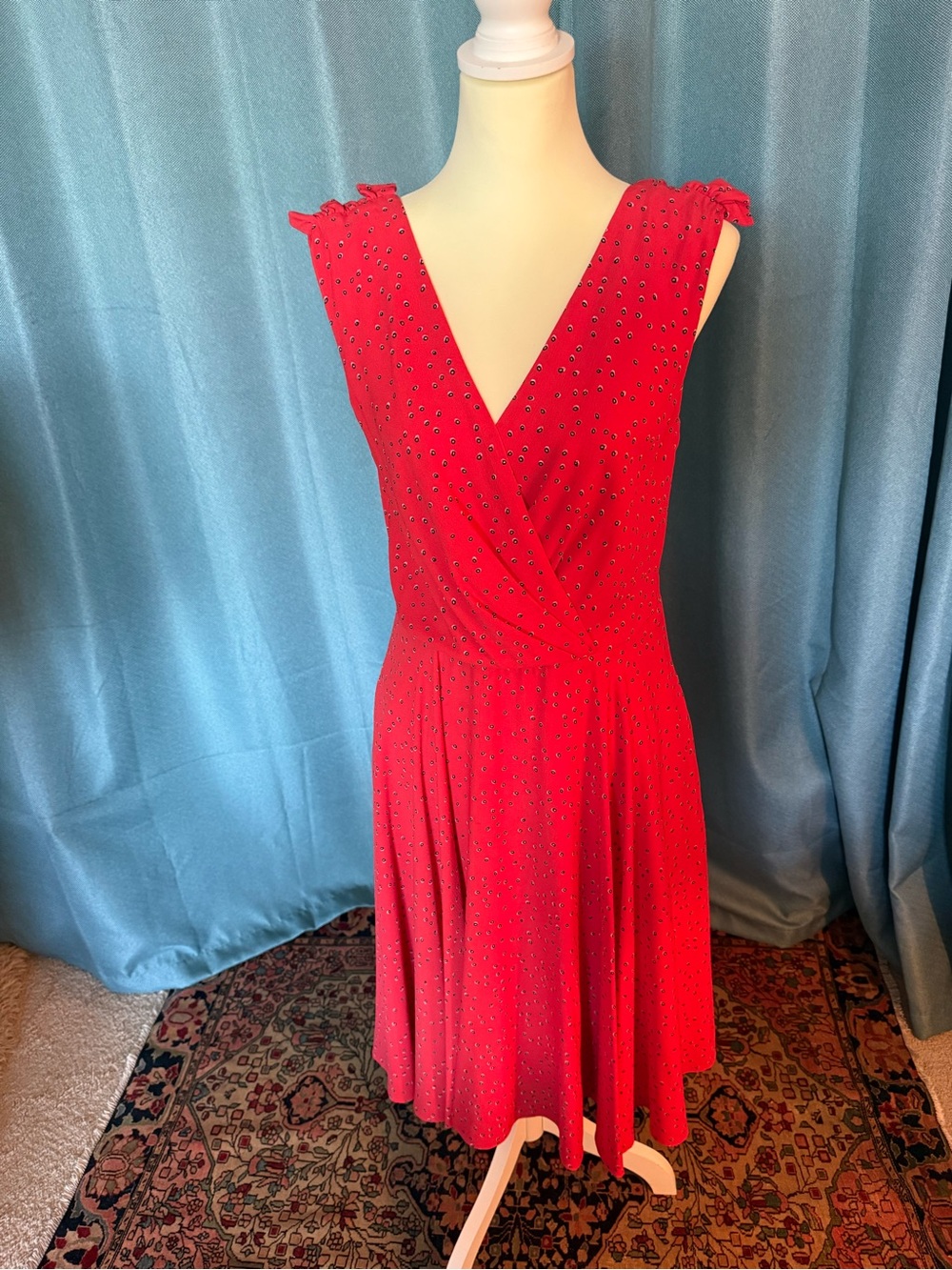 Christian Siriano Red V-Neck Sleeveless Midi Dress with Tiny Dot Print